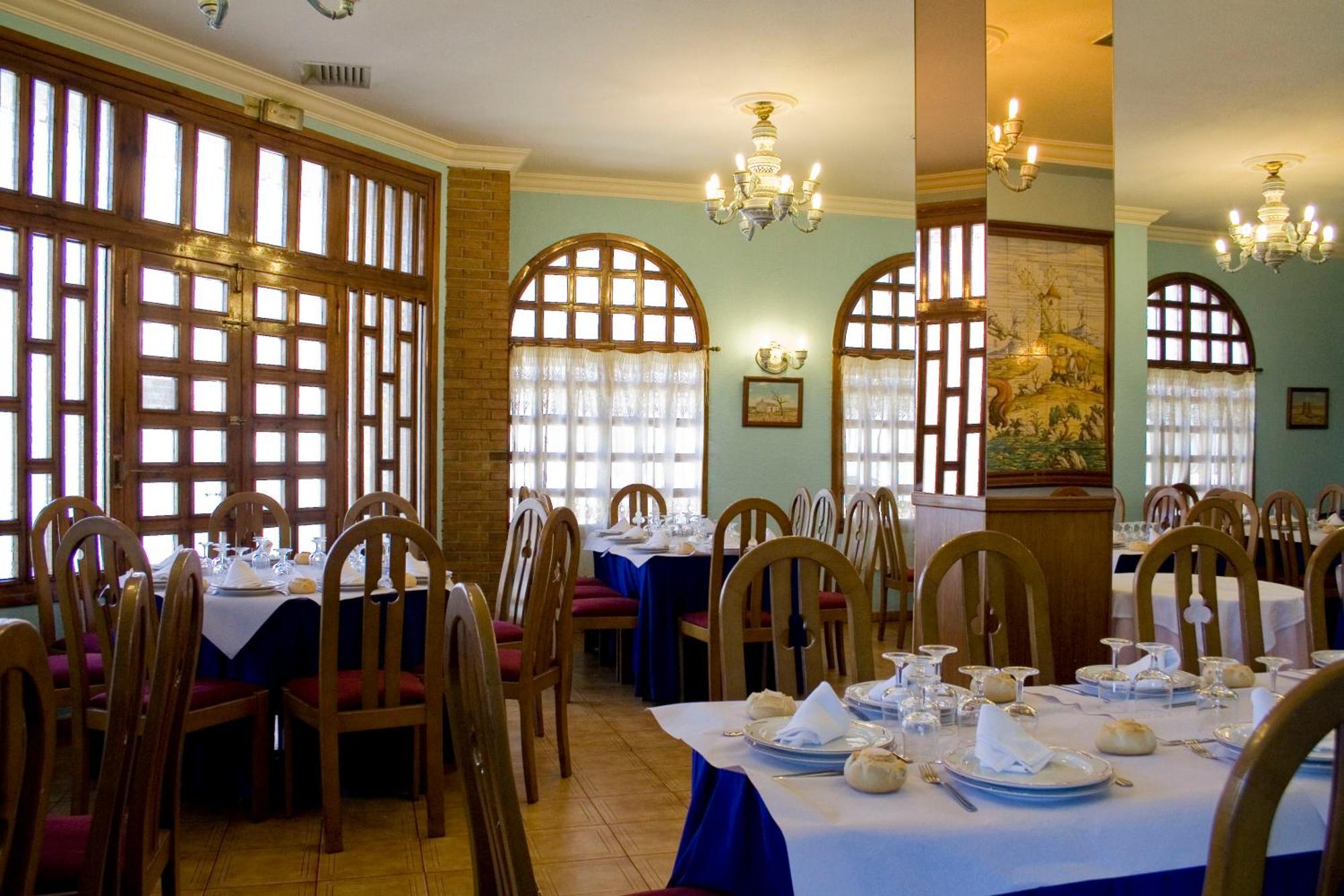 Hotel Perales Talavera de la Reina Eksteriør billede
