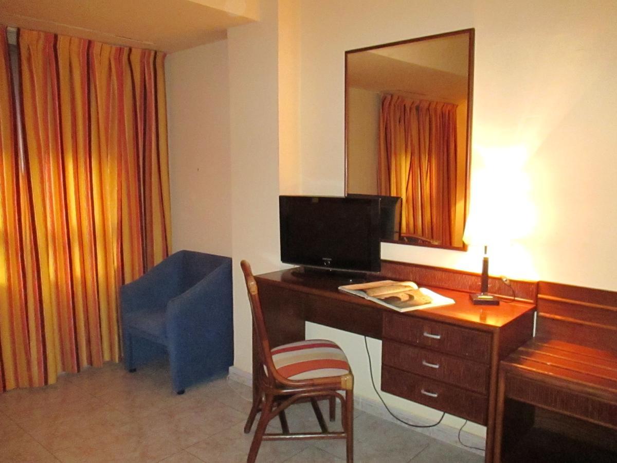 Hotel Perales Talavera de la Reina Eksteriør billede