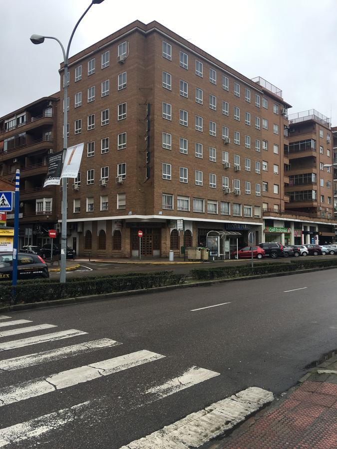 Hotel Perales Talavera de la Reina Eksteriør billede
